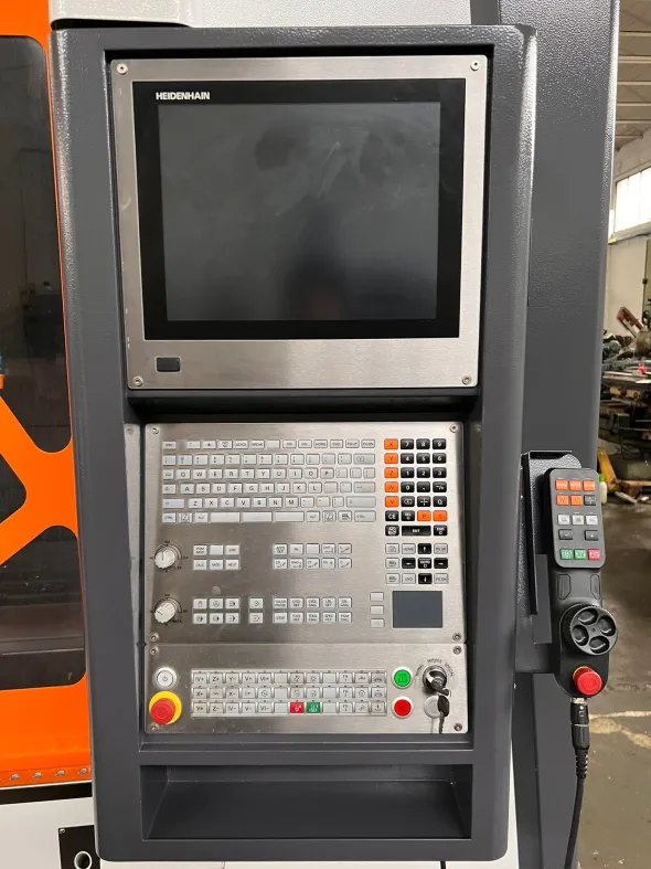 CENTRO DI LAVORO VICTOR MOD. P106