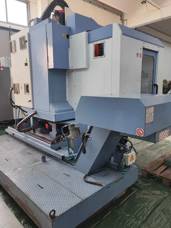 Centro FAMUP MC100E +4°ASSE | 1000x500x600 | CNC Fanuc