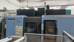11#7303 Centro lavoro Doosan DNM350/5AX