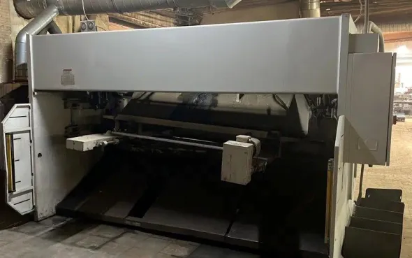 Cesoie a ghigliottina ERMAK CNC HVR 3100 x 13