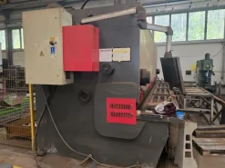 Cesoie a ghigliottina idrauliche QC11K 18x6000