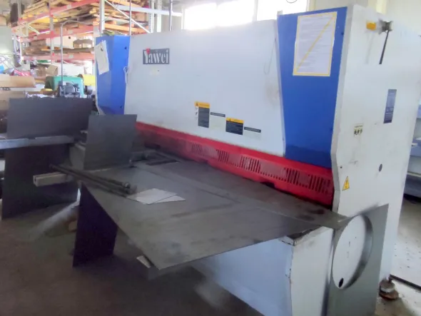 Cesoie a ghigliottina YAWEI L6SK 6X2500