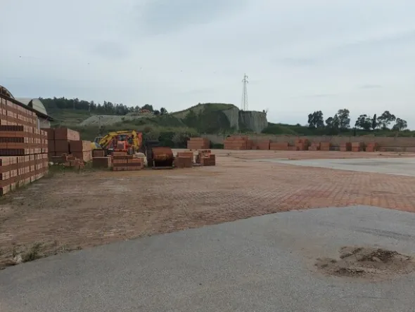 1#6101 Cessione di azienda dedita alla produzione di laterizi