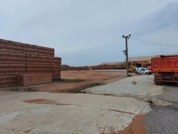 1#6101 Cessione di azienda dedita alla produzione di laterizi