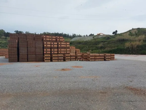 1#6101 Cessione di azienda dedita alla produzione di laterizi