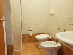 1#5056 Cessione di ramo di azienda dedita ad attività di locazione abitativa e di residence
