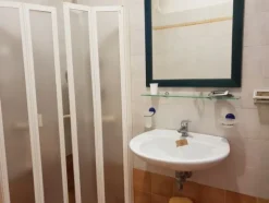1#5056 Cessione di ramo di azienda dedita ad attività di locazione abitativa e di residence