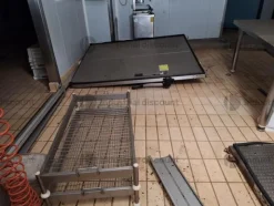 13#9389 Cesti in acciaio per carni Contenitore metallico in acciaio zincatoCarrello porta baltresche