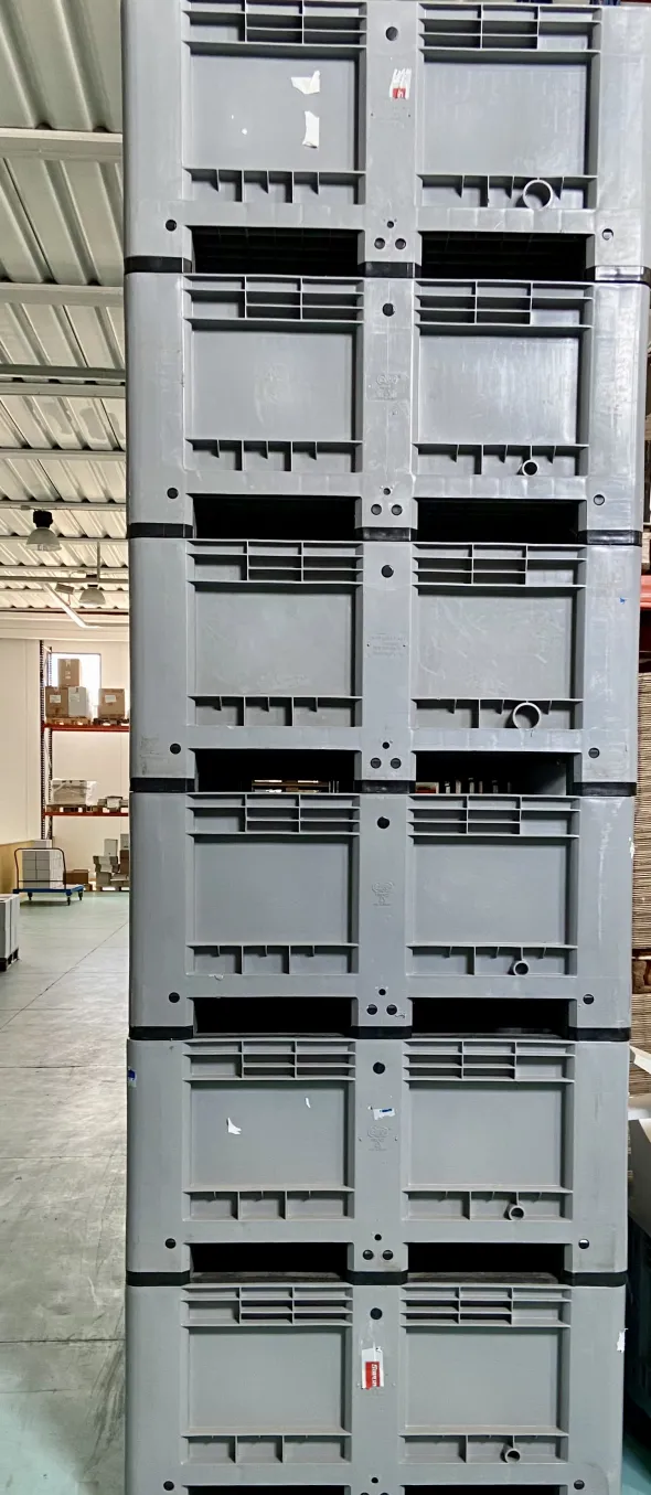 CESTONI (BINS) MARCA CAPP PLAST - PER USO ALIMENTARE