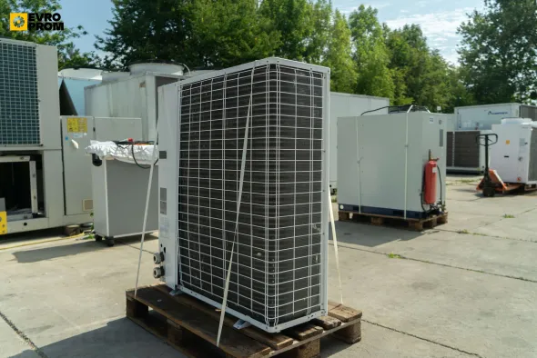 Chiller Aermec 20 kW | R410A | 2019 | Usato | Garanzia