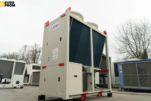 Chiller Climaveneta 60/70 kW | pompa di calore | Nuovo