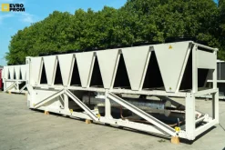 Chiller Panasonic 644 kW | screw inverter | Nuovo
