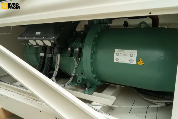 Chiller Panasonic 644 kW | screw inverter | Nuovo