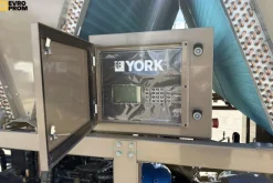 Chiller York 364/406 kW | pompa di calore | Nuovo
