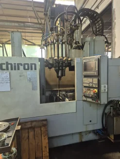 Chiron FZ 12 W · 2009 - Centro di lavoro CNC usato