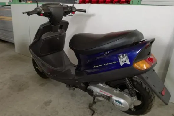 15#4134 Ciclomotore KL Shee-lung club 50cc