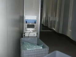 2#3241 Clean room a servizio di area sterilizzazione e confezionamento indumenti sterili
