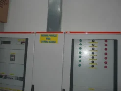 2#3241 Clean room a servizio di area sterilizzazione e confezionamento indumenti sterili