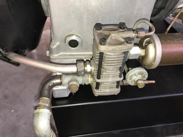 COD PRODOTTO: 827-1104Compressore a pistoni
