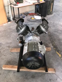 COD PRODOTTO: 827-1104Compressore a pistoni