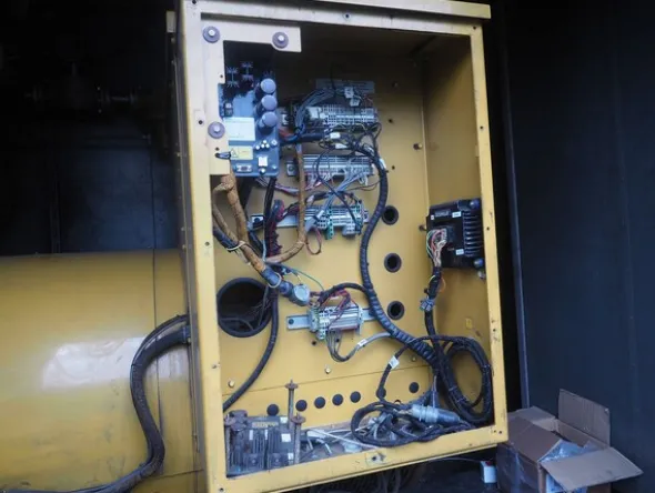32#8478 Cogeneratore Caterpillar