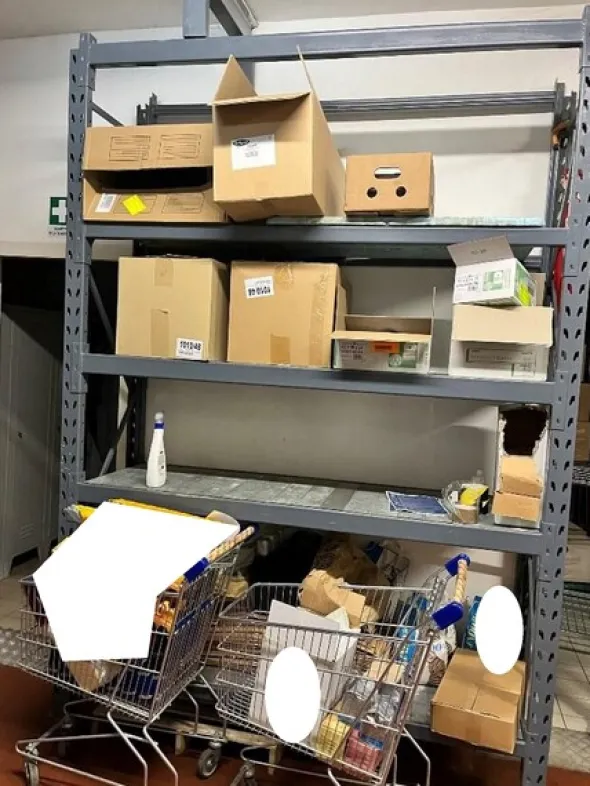 1#7741 Compendio di azienda dedita alla macellazione e al commercio all'ingrosso di bestiame
