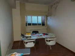 #11162 Compendio di 3 capannoni (A-B-C) con uffici e terreni attigui