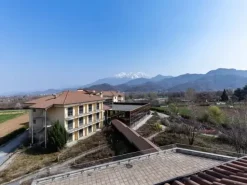#14702 Complesso alberghiero con area di pertinenza