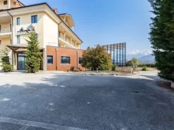 #14702 Complesso alberghiero con area di pertinenza