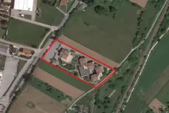 #14702 Complesso alberghiero con area di pertinenza