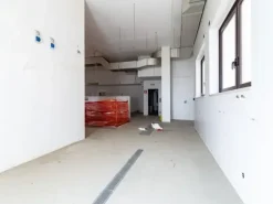 #14702 Complesso alberghiero con area di pertinenza