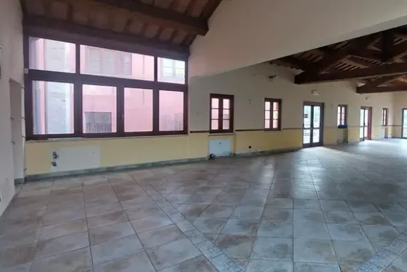 #24984 Complesso alberghiero con bar-ristorante e piscina