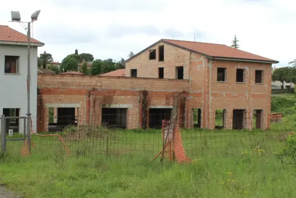 #20904 Complesso alberghiero in corso di costruzione