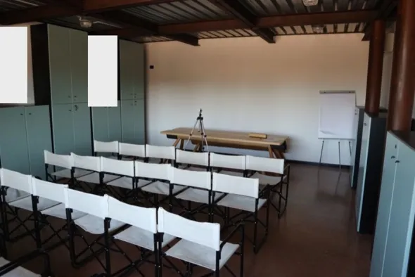 #12154 Complesso artigianale con pertinenze