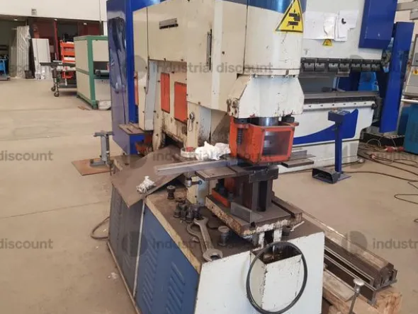 1#9157 Complesso aziendale dedito alla lavorazione dei metalli