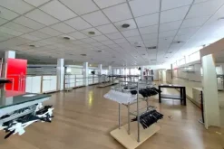 #23530 Complesso commerciale con depositi esterni