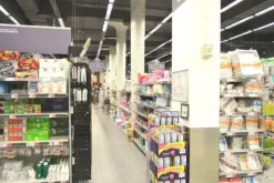 #14495 Complesso commerciale con depositi esterni