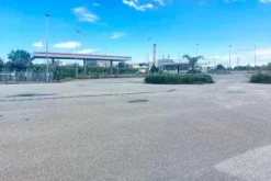 #2519018 Complesso commerciale con fotovoltaico