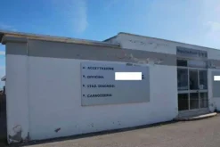 #9533 Complesso commerciale per carrozzeria e officina