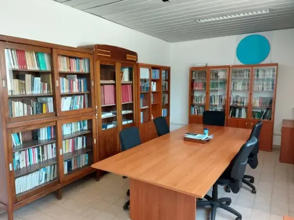 #10550 Complesso con uffici, magazzini, tettoie e piazzali