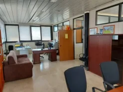 #10550 Complesso con uffici, magazzini, tettoie e piazzali