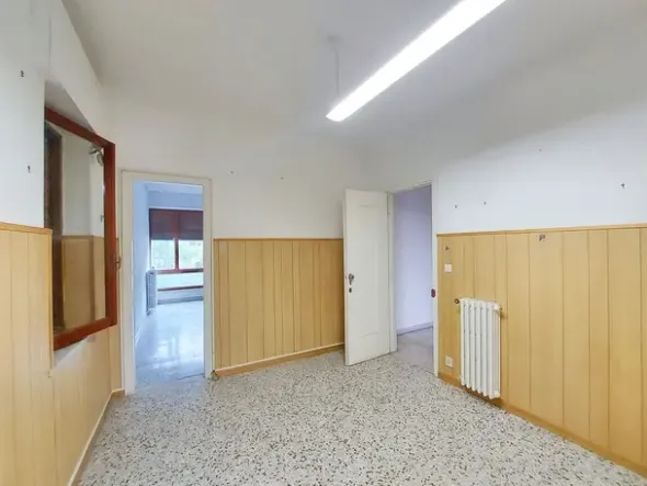 #23539 Complesso immobiliare direzionale-terziario con area edificabile
