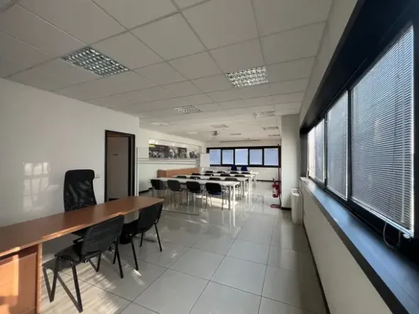 #2517001 Complesso industriale a Castel Guelfo