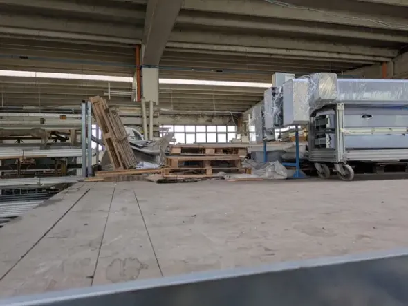#2640059 Complesso industriale composto da due capannoni indipendenti