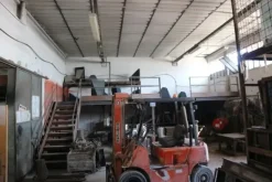 #18116 Complesso industriale con area cortiliva
