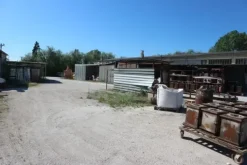 #18116 Complesso industriale con area cortiliva