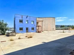 #2536510 Complesso industriale con area di pertinenza