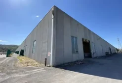 #2537665 Complesso industriale con uffici, magazzini e ampi piazzali