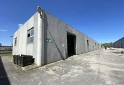 #2537665 Complesso industriale con uffici, magazzini e ampi piazzali