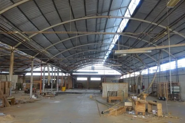 #8392 Complesso industriale in zona produttiva